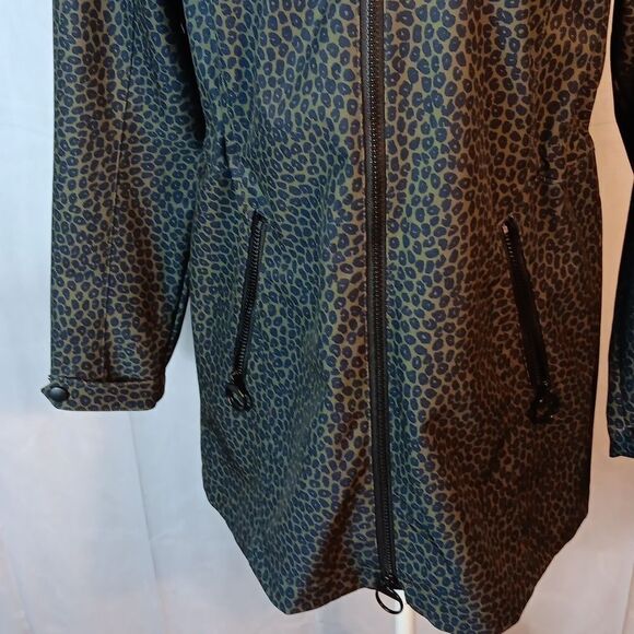 Tribal Jeans Leopard Print Women's Hooded Rain Jacket - Picture 3 of 9